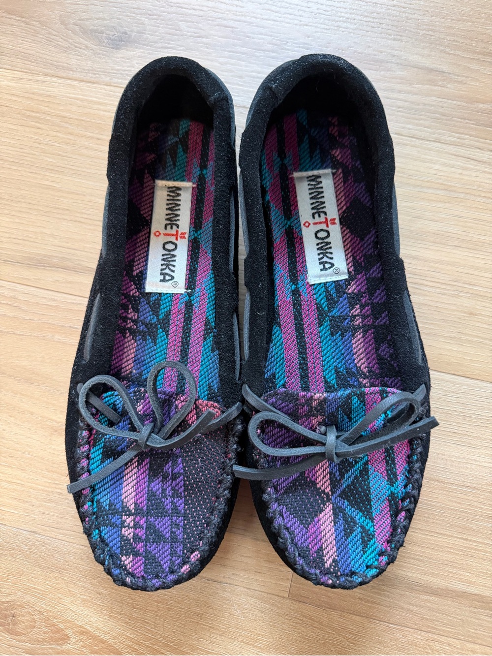 NEW. Minnetonka Women’s Black Suede Moccasins with, Size 6